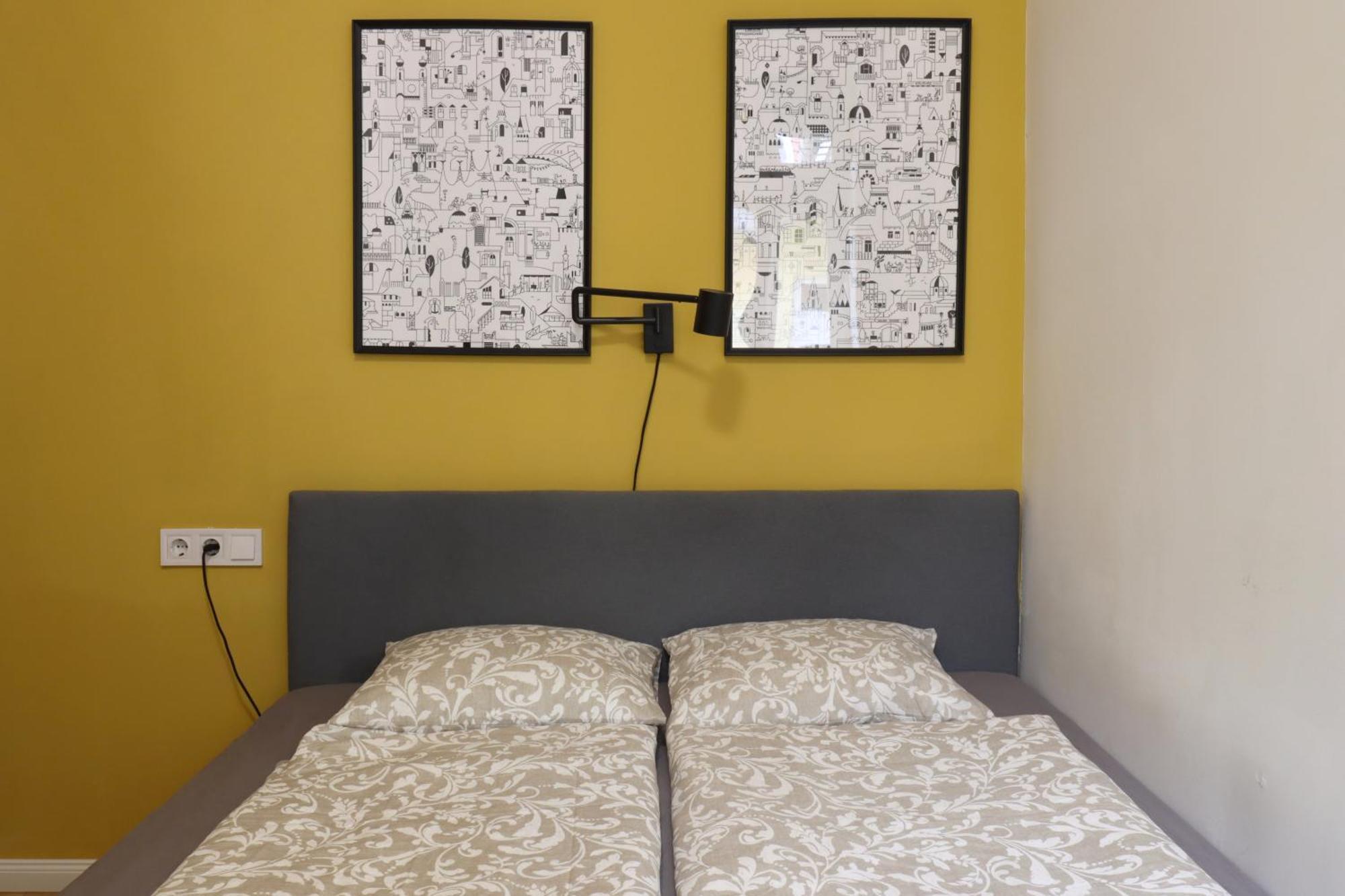 A13 Downtown Apartments With Parking Budapest Ngoại thất bức ảnh